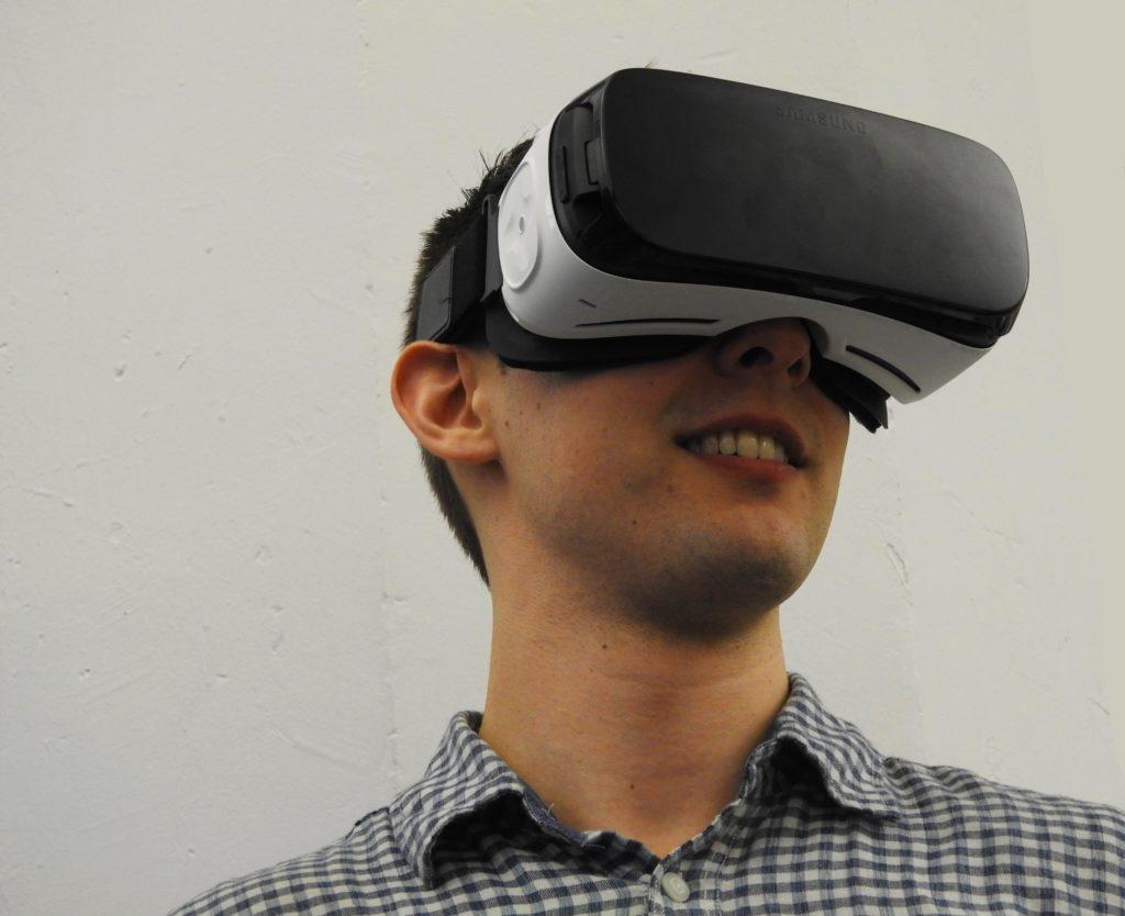 Immersive Virtual Reality exploration of an architectural design